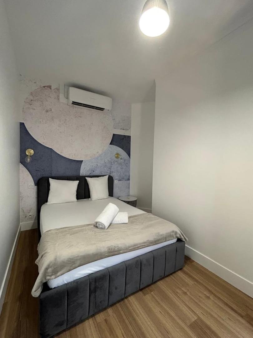 Appartement Cosy - Quartier Saint-Georges - 4P Παρίσι Εξωτερικό φωτογραφία